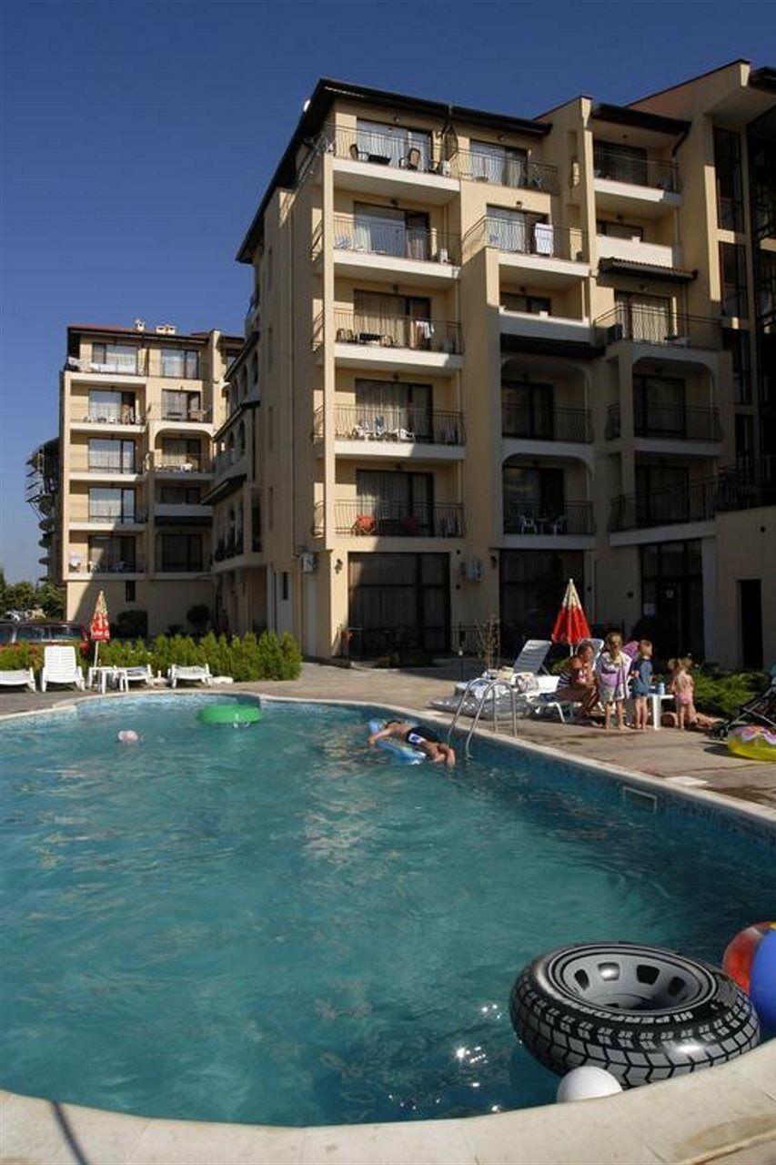 Apartment Tourist Complex Rose Village Sunny Beach Exterior photo