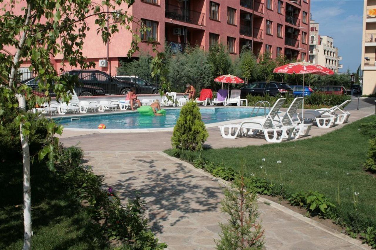 Apartment Tourist Complex Rose Village Sunny Beach Exterior photo